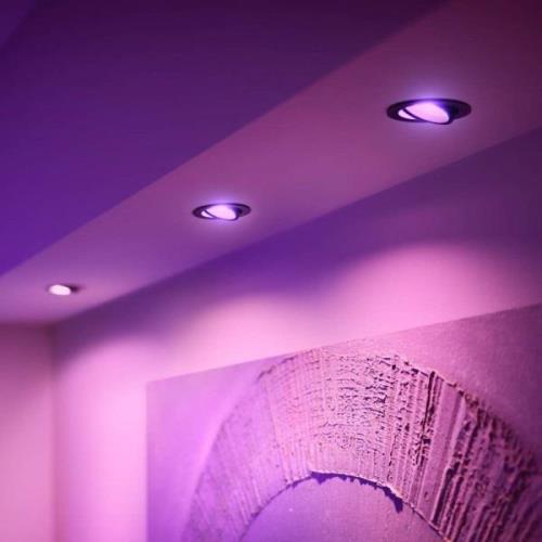 Philips Hue Centura-uppokohdevalo pyöreä 3x, musta