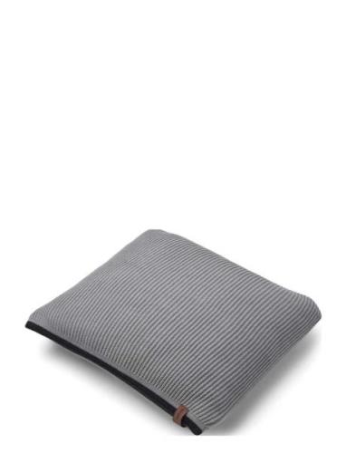 Rib Pillow 40 X 40 Cm Home Textiles Cushions & Blankets Cushions Harma...