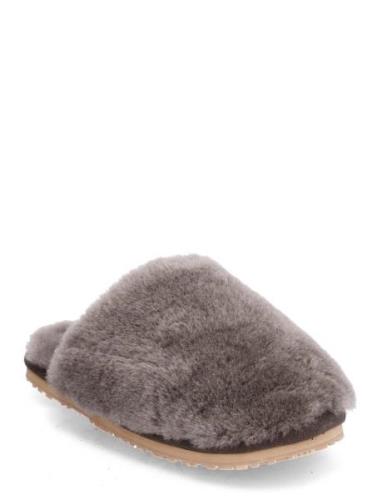 Closed Toe Sheepskin Fur Slipper Aamutossut Tohvelit Grey MOU