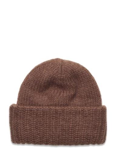 Oma Beanie Accessories Headwear Beanies Brown Becksöndergaard