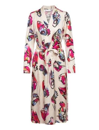 Dress In Butterfly Print Polvipituinen Mekko Red Coster Copenhagen