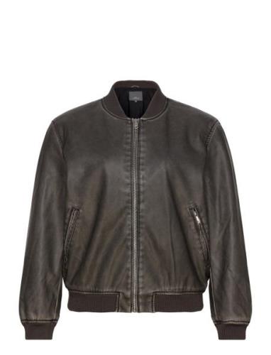 Carella Faux Leather Wash Bomber Otw Nahkatakki Black ONLY Carmakoma