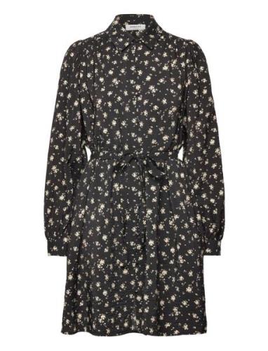 Mschnathasia Ladonna Shirt Dress Aop Lyhyt Mekko Black MSCH Copenhagen