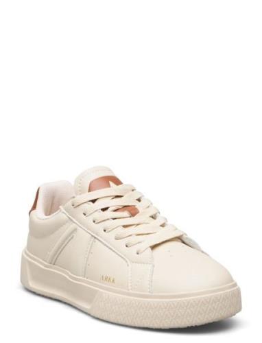 Essence Leather Og-22 Bright White Matalavartiset Sneakerit Tennarit B...