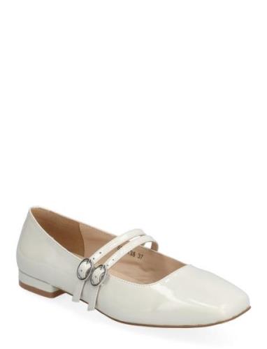 Shoe Ballerinat White Sofie Schnoor