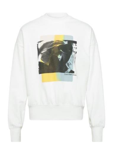 Multi Layered Photo Crew Neck Tops Sweat-shirts & Hoodies Sweat-shirts...