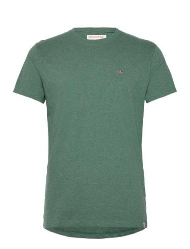 Regular T-Shirt Tops T-shirts Short-sleeved Green Revolution