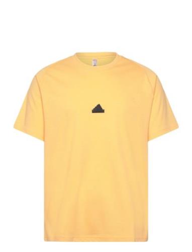 M Z.n.e. Tee Tops T-shirts Short-sleeved Yellow Adidas Sportswear