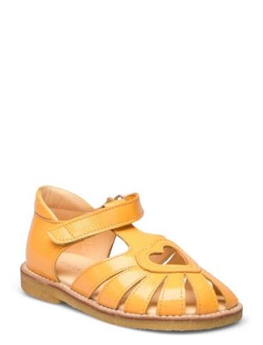 Sandals - Flat - Closed Toe Shoes Summer Shoes Sandals Yellow ANGULUS