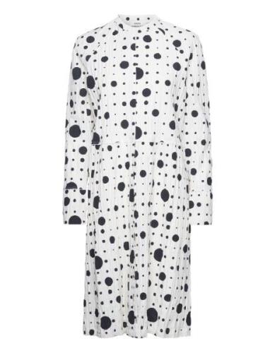 Chakra Dupina Dress Aop Polvipituinen Mekko White Mads Nørgaard