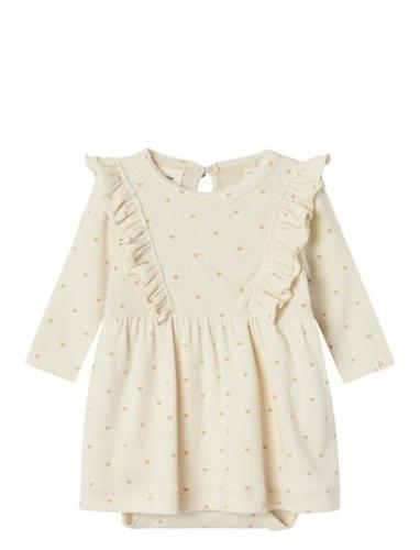 Nbfgago Kna Ls Body Dress Lil Dresses & Skirts Dresses Casual Dresses ...