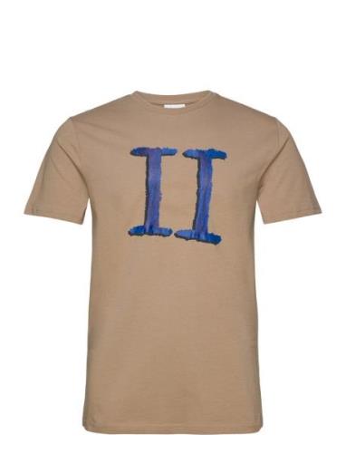 Hand Drawn Encore T-Shirt Tops T-shirts Short-sleeved Beige Les Deux