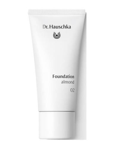 Foundation 02 Almond 30 Ml Meikkivoide Meikki Dr. Hauschka