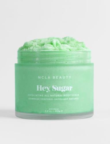 Hey, Sugar Kiwi Strawberry Body Scrub Kuorinta-aine Vartalonkuorinta G...