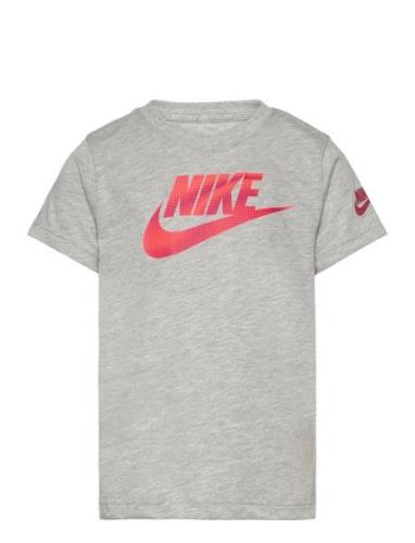 Nkb Brandmark Tee Futura / Nkb Brandmark Tee Futura Sport T-shirts Sho...