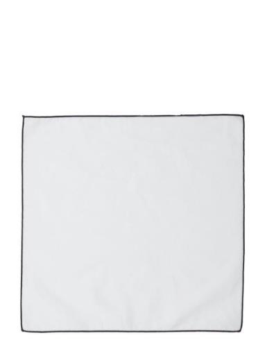 Hankie With Contrast Taskuliina White Lindbergh Black