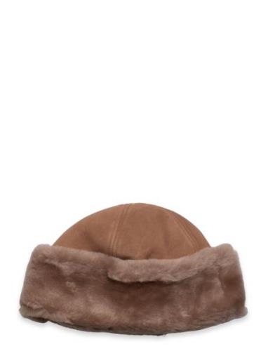 Dora Shearling Hat Accessories Headwear Beanies Brown Becksöndergaard