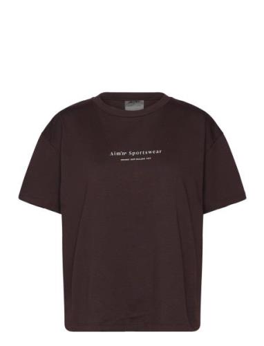 Serif Boxy T-Shirt Sport T-shirts & Tops Short-sleeved Brown Aim´n