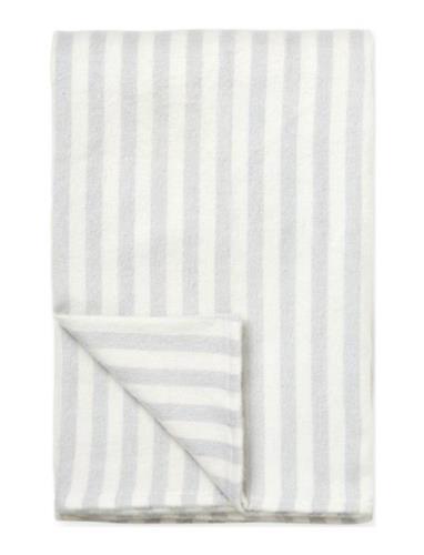 Lily Blanket Home Textiles Cushions & Blankets Blankets & Throws Grey ...