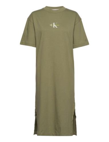 Monogram Logo T-Shirt Dress Polvipituinen Mekko Khaki Green Calvin Kle...